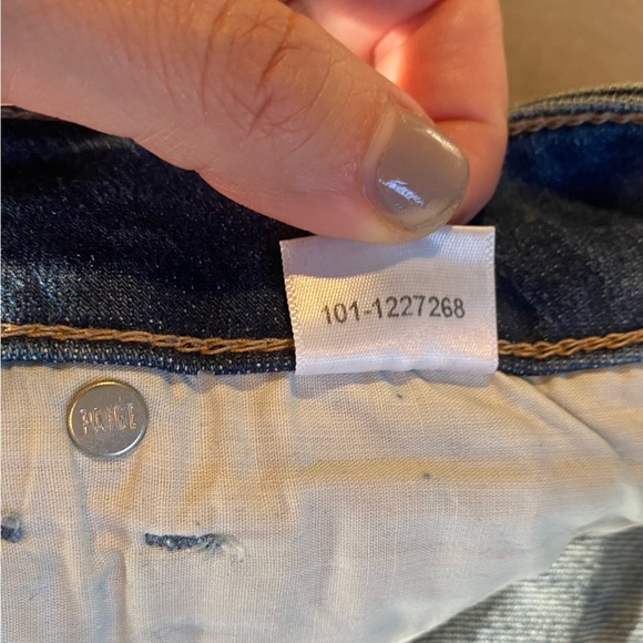 Paige Skinny Margo Jeans Size: 30 in Belmorre - Picture 6 of 14